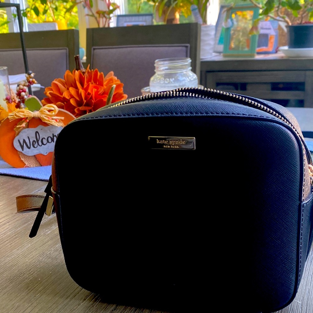 Never used Kate Spade crossover strap purse